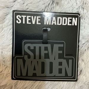 Steve Madden luggage tag new